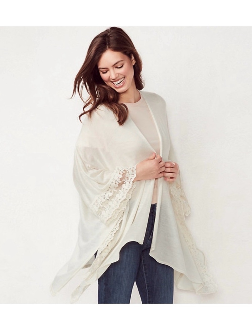 LC Lauren Conrad Soft Acrylic Cream Lace-Trimmed Kimono Wrap ONE SIZE